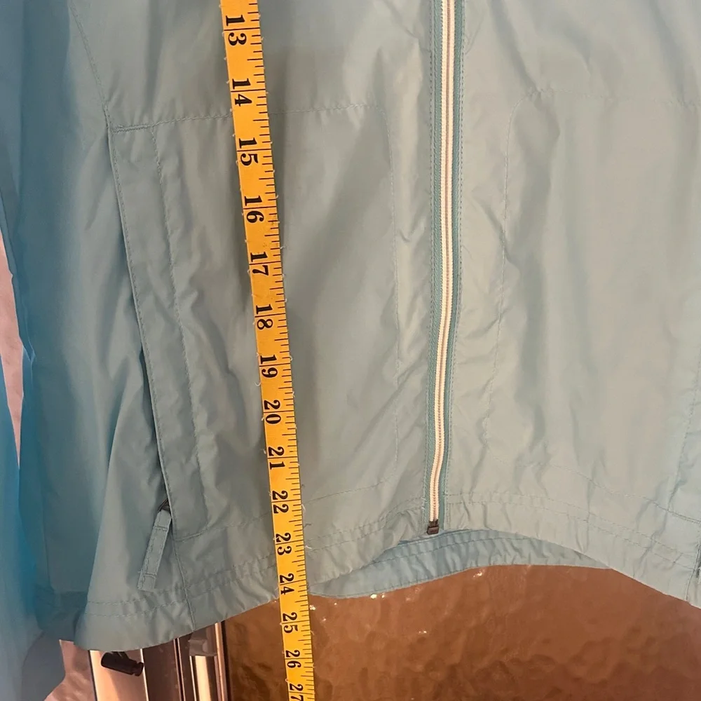 Columbia wind breaker Jacket - Picture 9 of 10